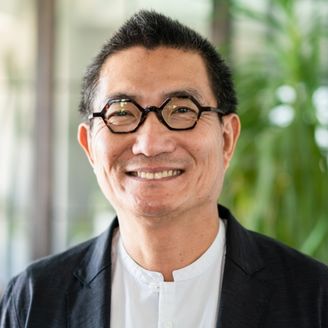 Image of Xiu Juan Su CEO, Fauji
                                    Group